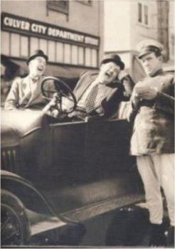 1000P LAUREL & HARDY