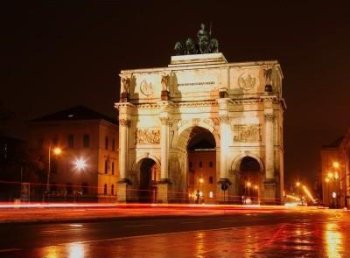 2000P SIEGESTOR (MUNICH, ALLEMAGNE)